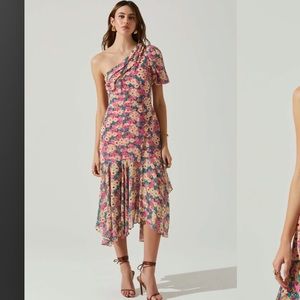 ASTR The Label SANTORINI ONE SHOULDER MIDI DRESS PINK BLACK FLORAL Size Medium